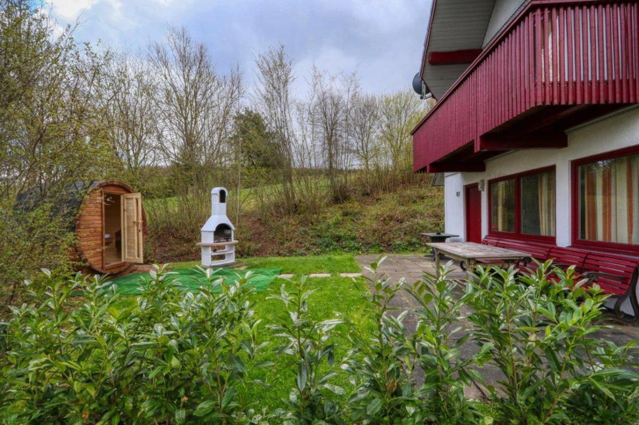 Ferienhaus Bei Simone Mit Sauna Kirchheim  Exterior photo